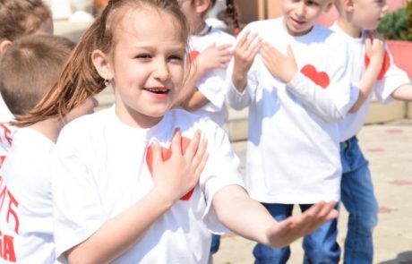 Обележавање светског дана особа са аутизмом и пет година рада установе за децу и младе „Шабац”