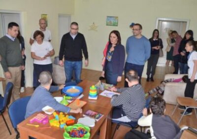 За једнака права све наше деце