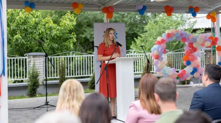 Установа за децу и младе свечано обележила десет година рада