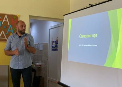 Предавање о сензорном врту у Дневном боравку у Шапцу