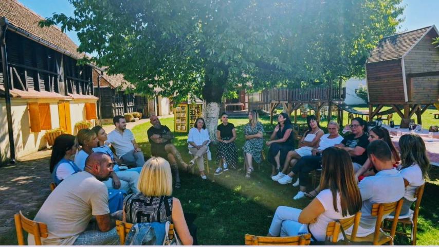 ЗАВРШЕН АКРЕДИТОВАНИ ПРОГРАМ ОБУКЕ „ХОЛИСТИЧКО СЛУШАЊЕ“