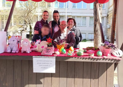 Учешће Дневног боравка за децу, младе и одрасле са телесним инвалидитетом и менталним тешкоћама на манифестацији „Улица хуманих чивијаша“ у Шапцу